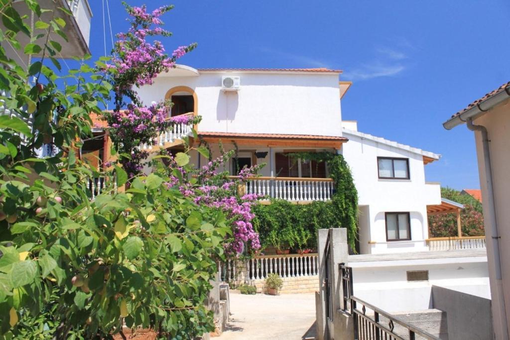 Apartment Sali 8174A Kültér fotó